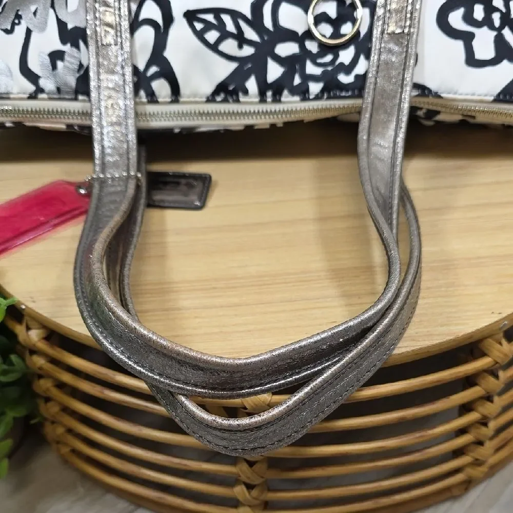 Coach Poppy Glam Tote With Matching Zip-Around Wallet - Picture 9 of 15